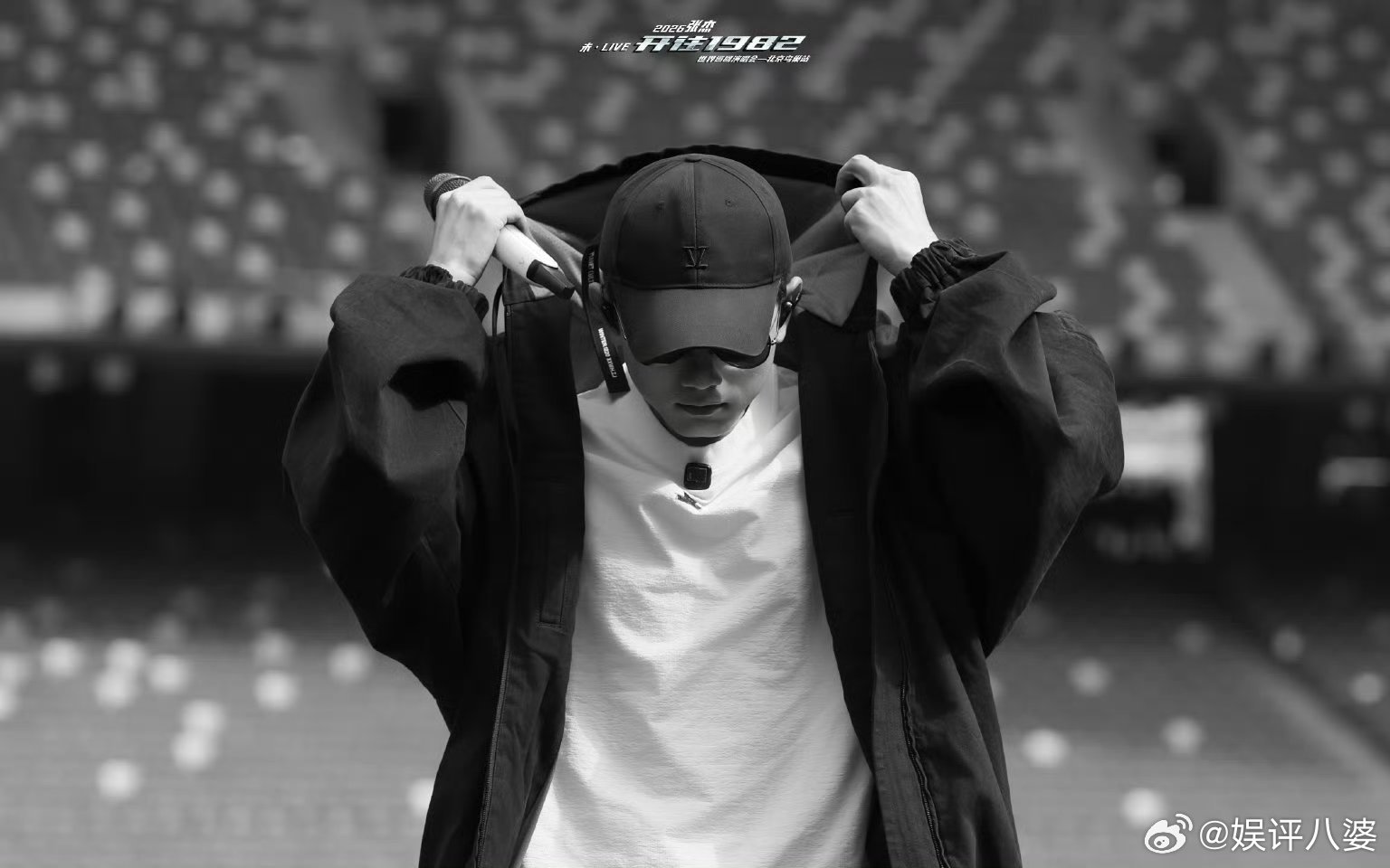 张杰越来越游刃有余张杰鸟巢小宇宙又炸啦!全开麦live稳得像吃了CD，场场有新惊