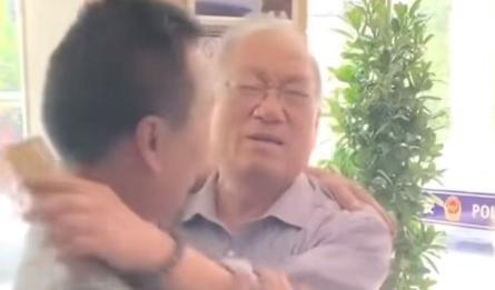 山东，一男子借战友13000元，战友十年没还，谁料，男子去银行注销旧卡时，柜员说