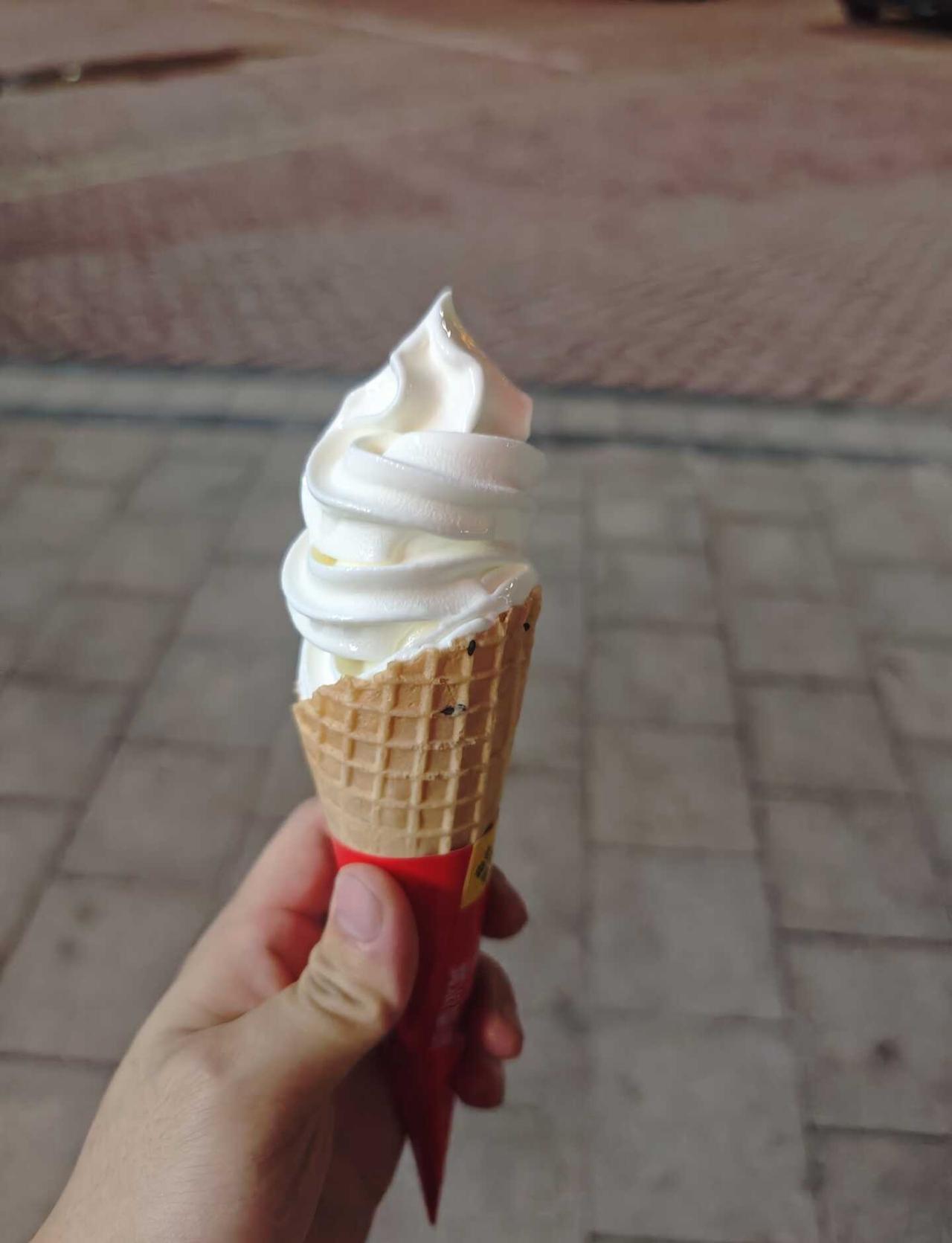 今天吃个冰激凌🍦
健身 健身人健身魂 甜筒