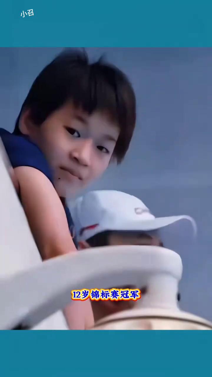 全红蝉不为人知的故事。
全红蝉18岁，广东湛江人，白羊座属猪。11岁锦标赛季军，