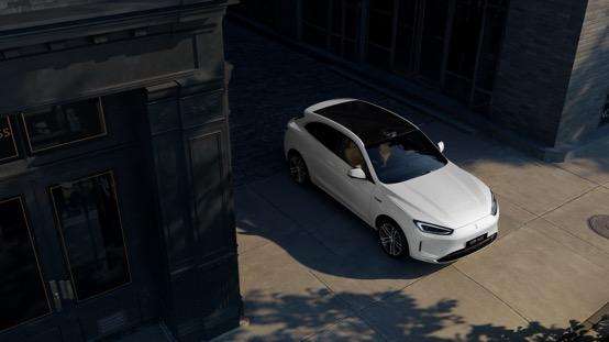 续航焦虑终结者！说说我当初为啥选了问界新M5 Ultra
最近很多老车主说21年