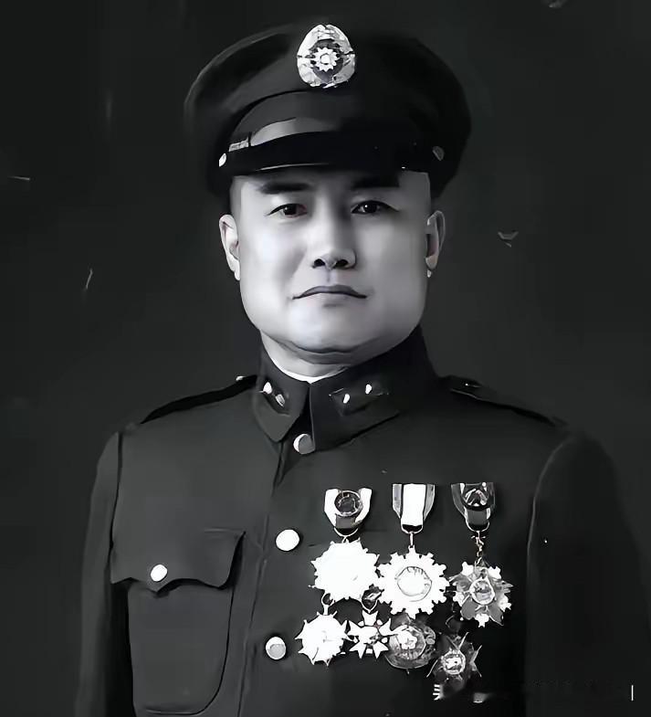 1948年，国民党中将周福成的女儿专程来到沈阳劝父亲投诚，谁知，周福成勃然大怒，