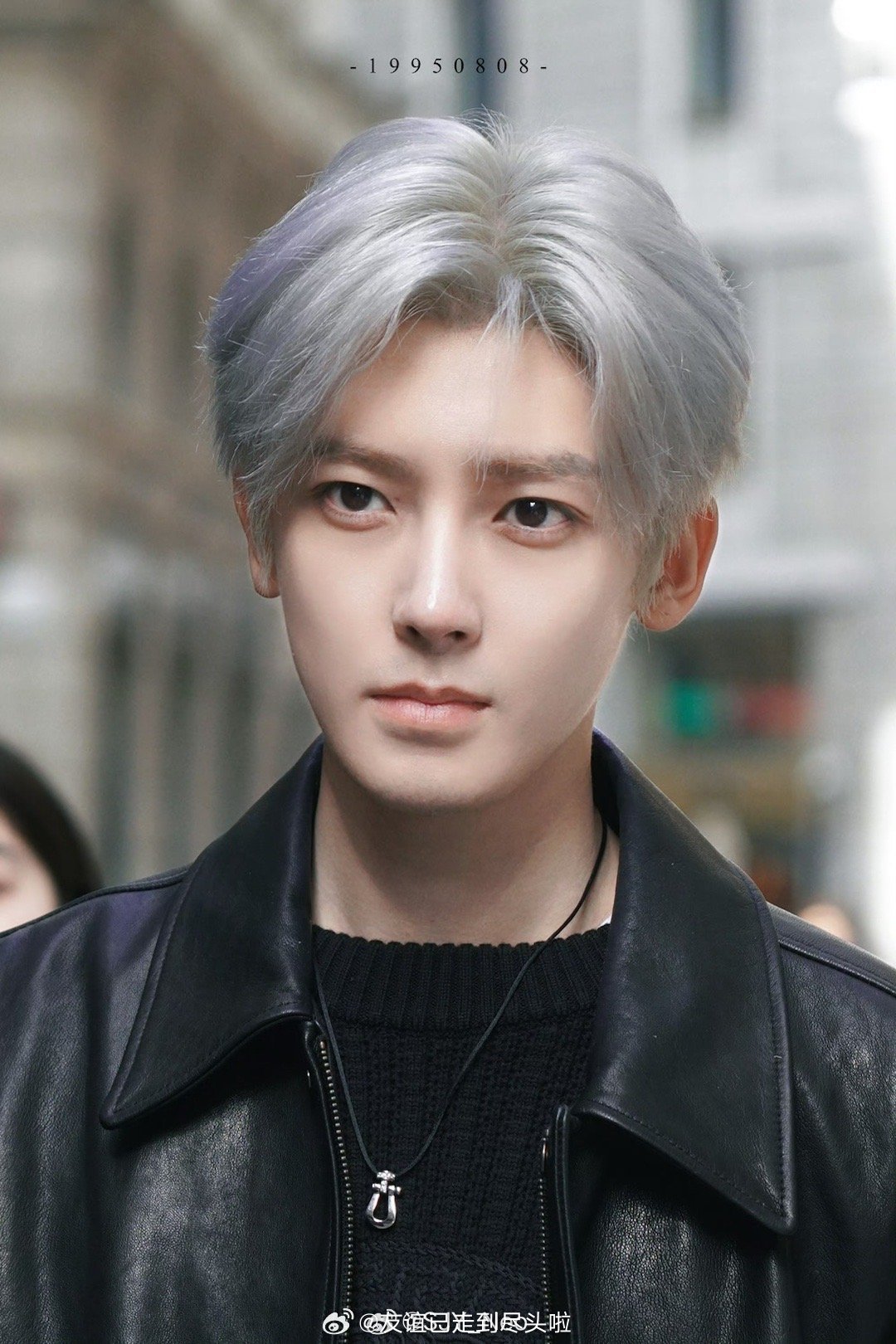 《偏偏宠爱》也是侯明昊的？这个银发江忍很合适