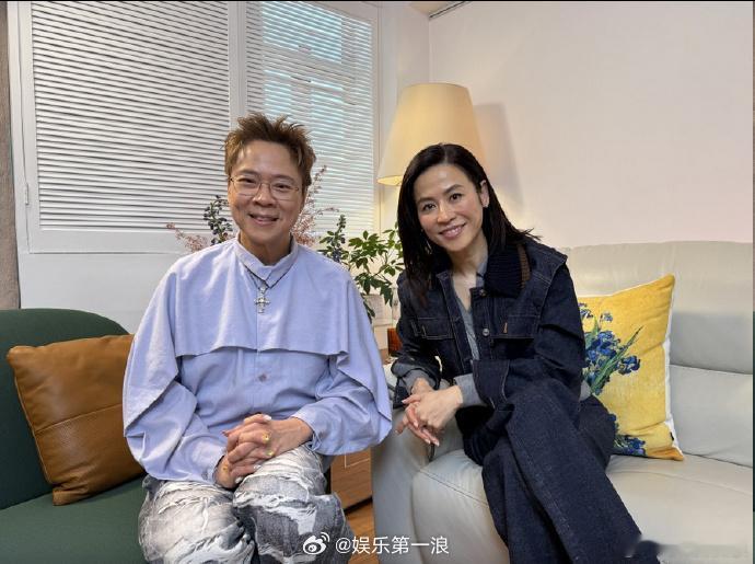 宣萱离开TVB的原因 近日，在节目上谈及离开TVB的原因，直言“纯粹是运作方式，