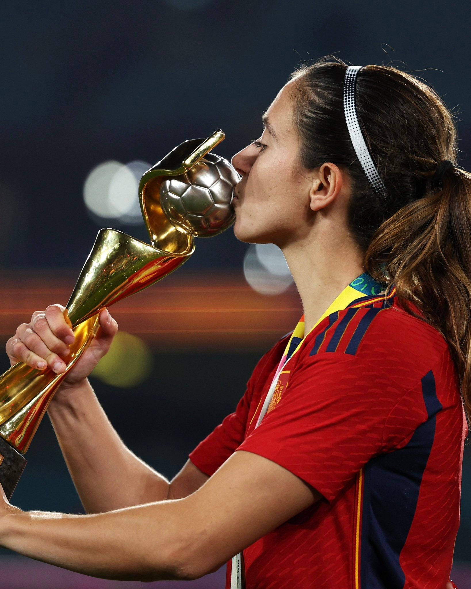 艾塔纳娜·邦马特：“以前我经常在老家（Sant Pere de Ribes）的一