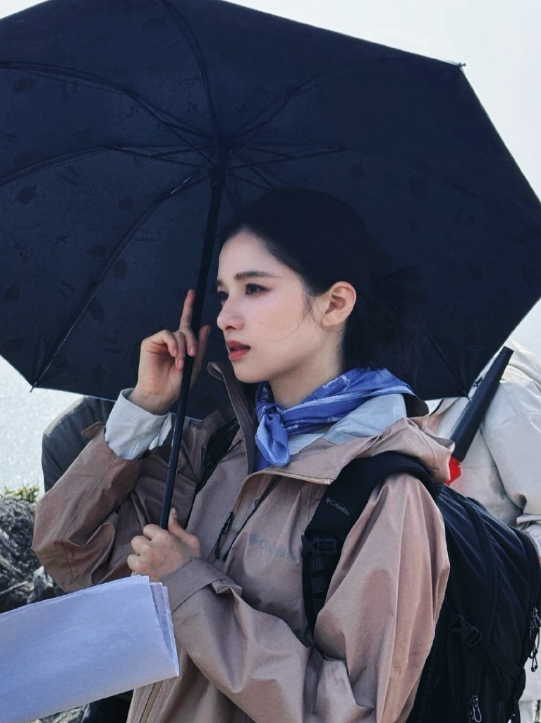 【张婧仪】此女和户外是天作之合 ​​​
