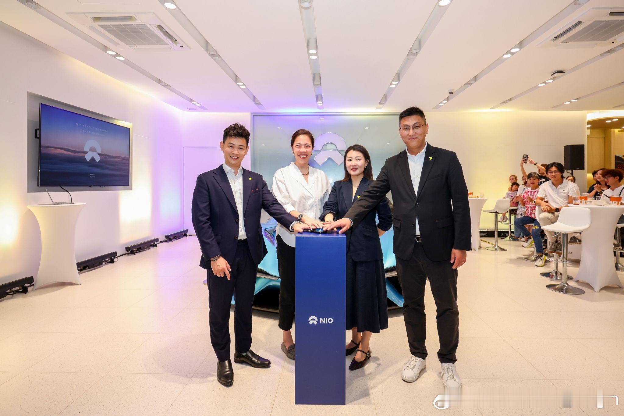 蔚来亚洲 蔚来空间（NIO Space）正式在新加坡开业！这家蔚来空间位于 Le