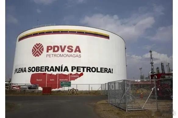 【别光从自我角度看，也了解下美国人的看法】马杜罗相关风波引发多方热议，咱们不妨从