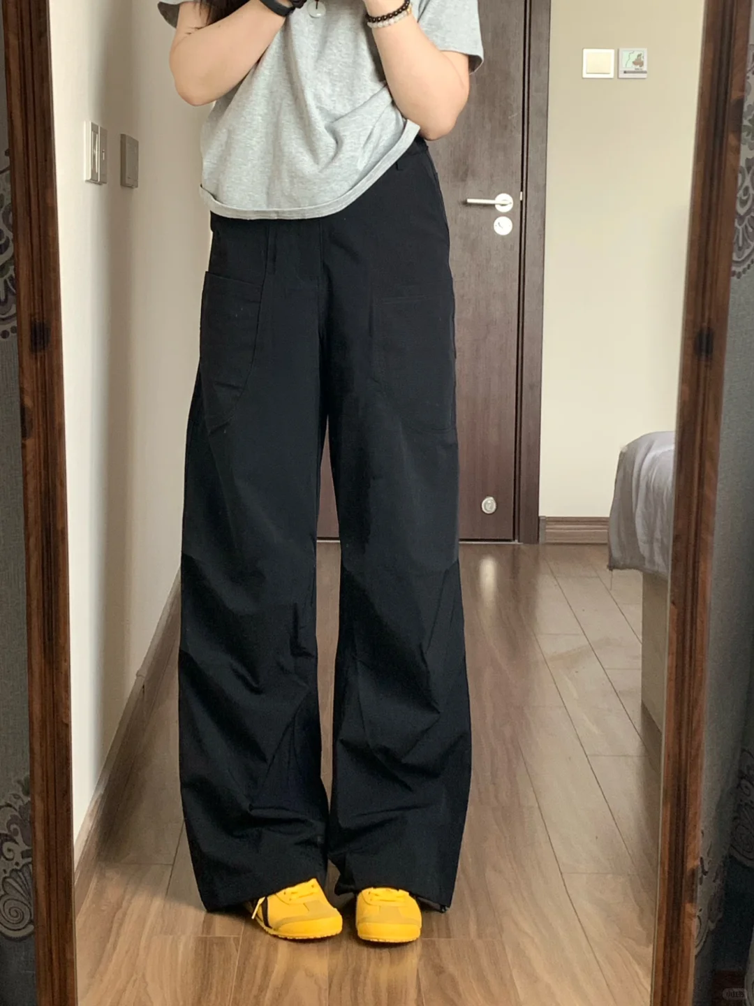 158/108微胖梨形年度最爱黑色工装裤！好显瘦
