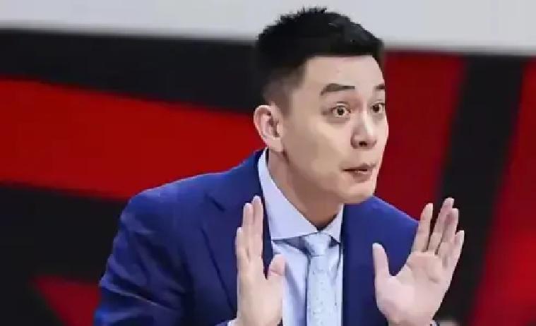 辽宁输上海，球迷炸锅了
 
比分102比100，只差2分。最后一攻弗格三分涮筐而