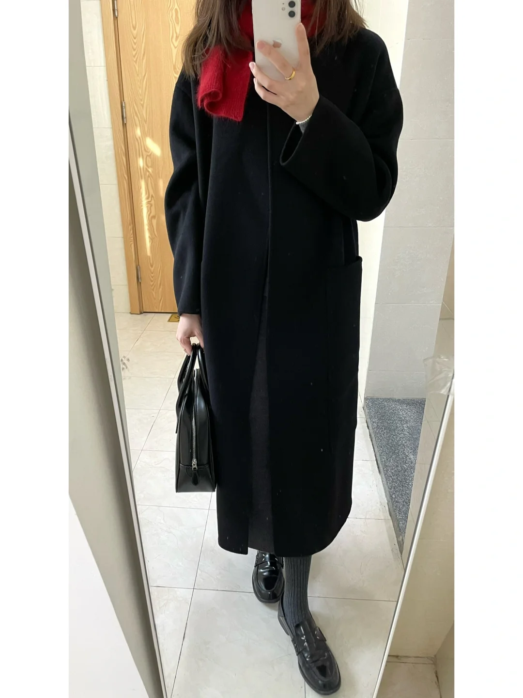 圣诞穿什么/还得是黑大衣