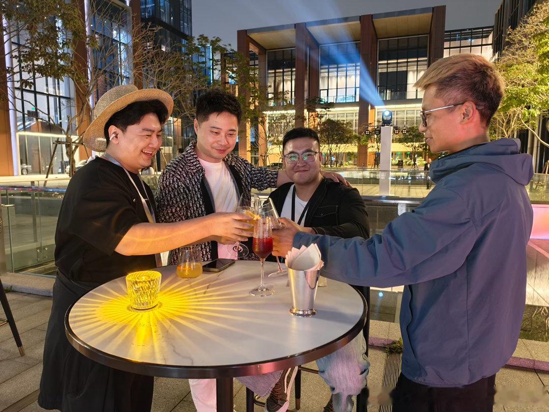 今天在厦门！见识了乐道全新产品的又一次迭代，不能说太多，只能说！很强，非常强 