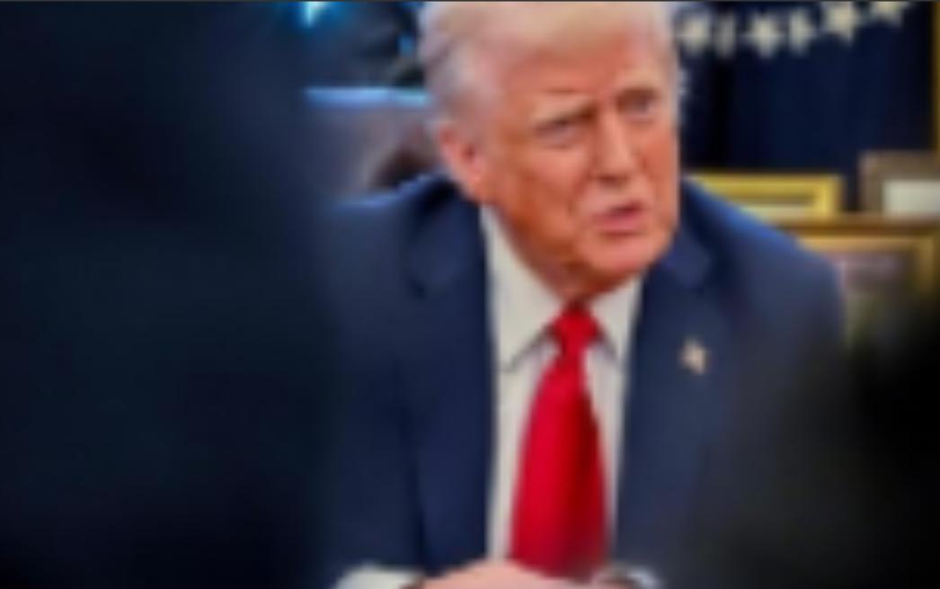 特朗普最近直接掀翻了全球牌桌，抛出了一个惊破天的狠招：他准备拉起一个全新的“核心