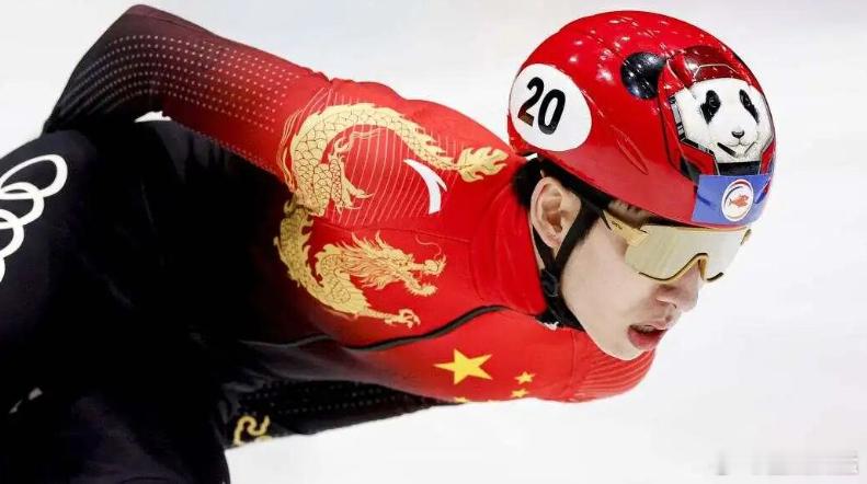 林孝埈新身份沃尔沃品牌挚友八年前就已奥运登顶的林孝埈选手，如今还在为中国再抢冬奥