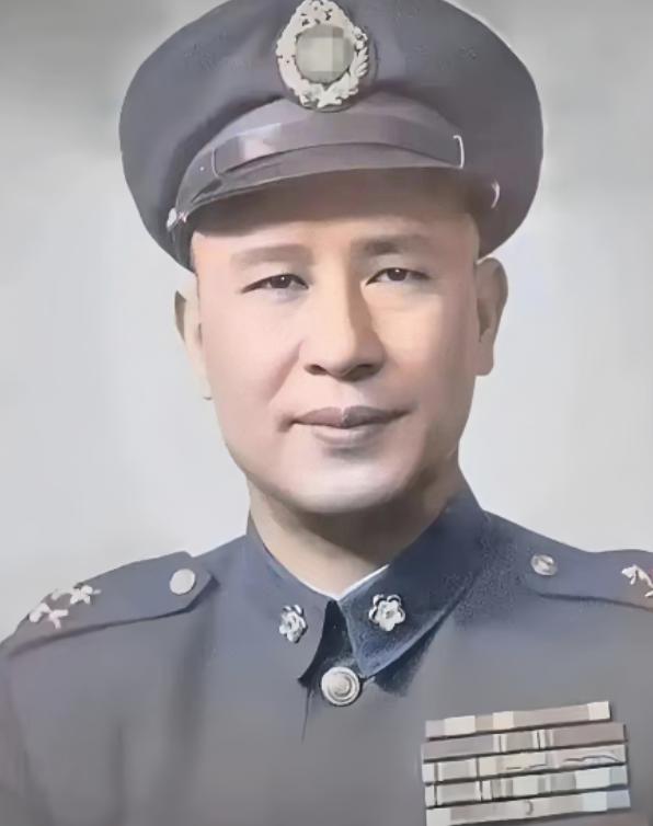 1949 年，"小诸葛" 白崇禧向蒋介石献策：反正打不过解放军，不如集中全部兵力