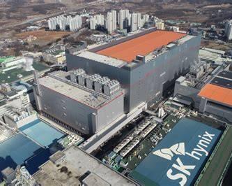 小国体量撑大国贸易，韩国今年外贸硬是跑出逆天增速。

据新华社公开报道，截至20