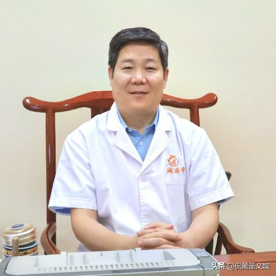 鹧鸪天·扁鹊
词/于志国
 
遍历诸侯济万民，灵方奇诊冠先秦。
四诊立规开医派，