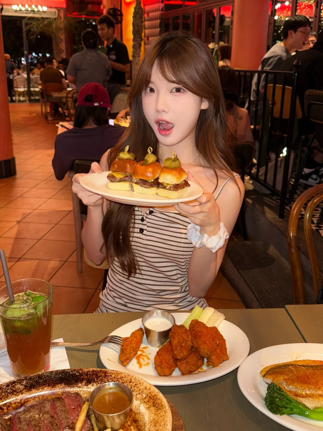 人 要好好吃饭🍔🍟🍗˶> ᴗ <˶.:*♡