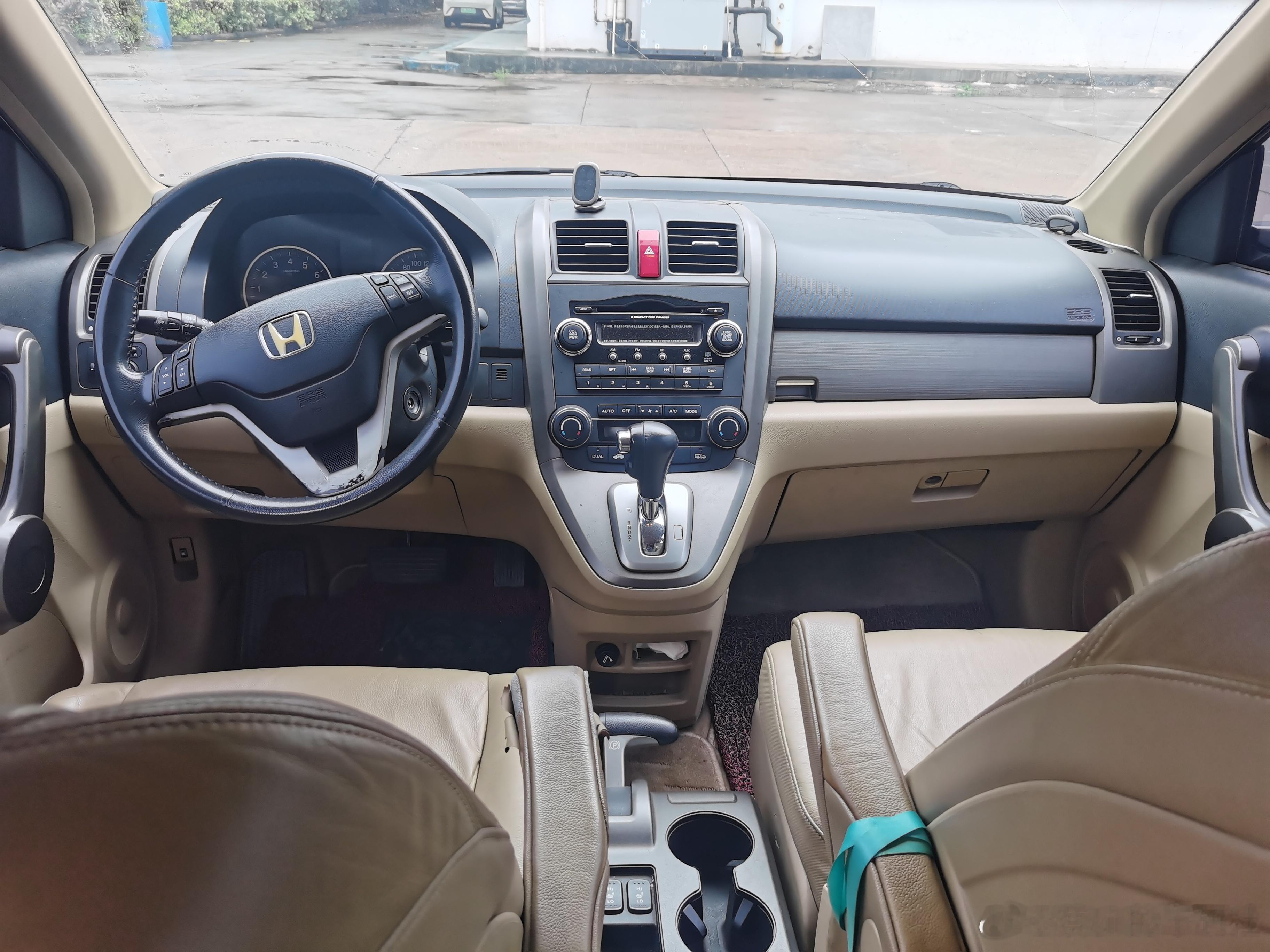 来一台极品好货，2008年6月份上牌本田CRV2.4四驱，个人一手车，当年落地3