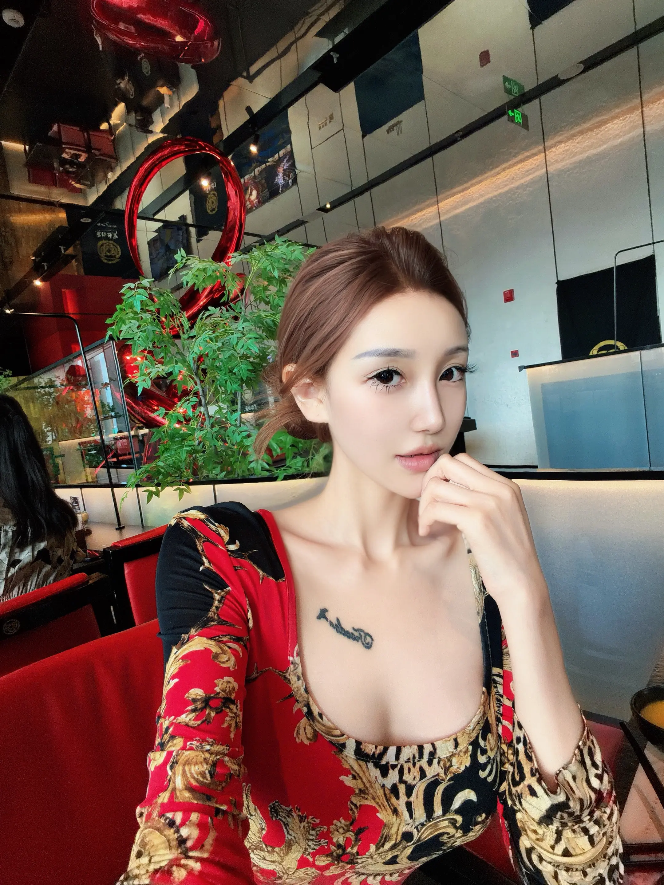 只是想我么 真的不想见见我吗