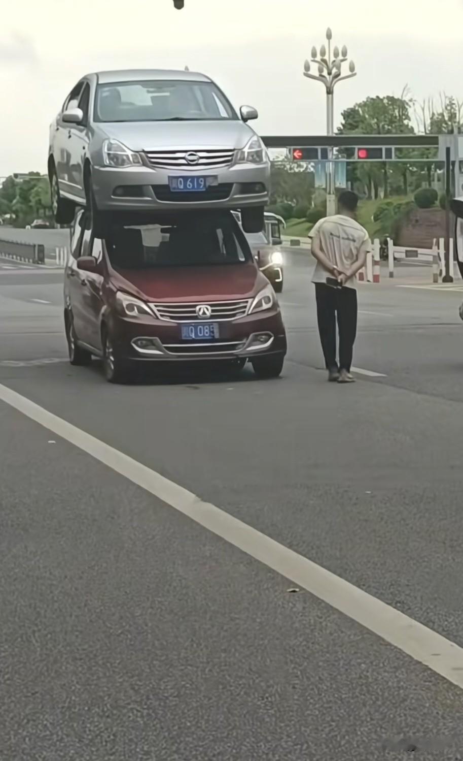秋名山车神来了都得叫一声大哥