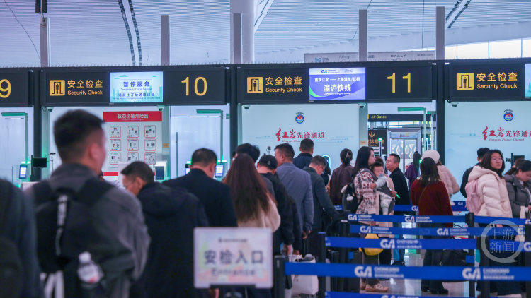 重庆江北国际机场“喊话”大学生：2.5折飞全国，2万份100元首乘补贴拼手速