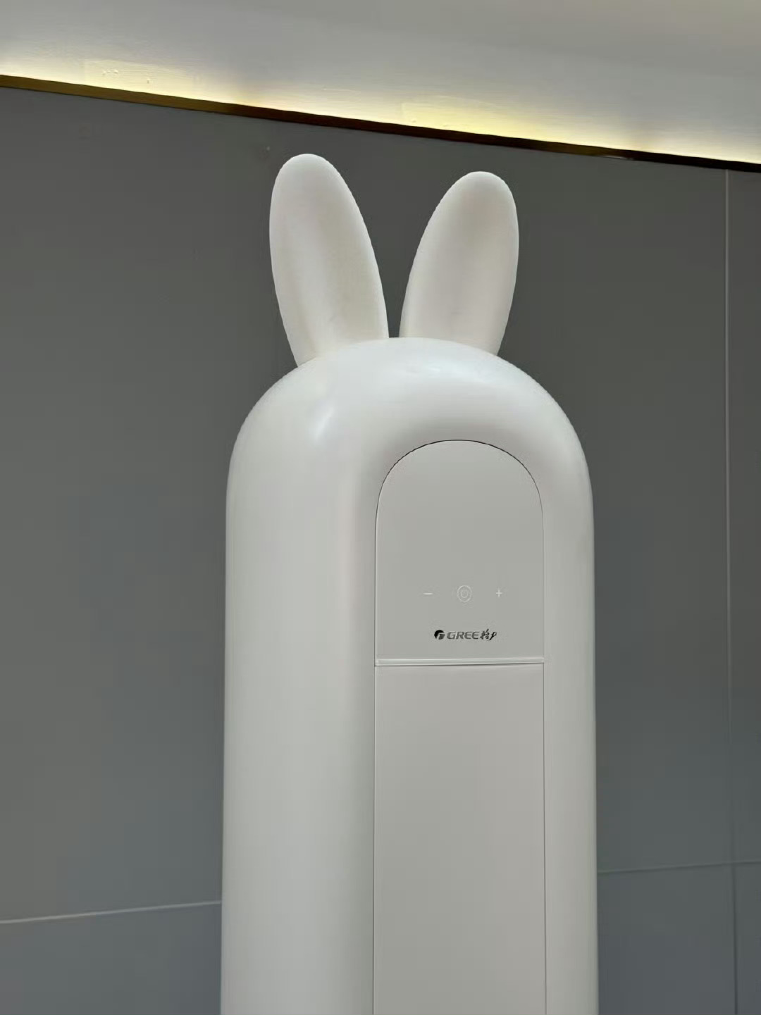 我承认之前对格力声音有点大了被狠狠惊艳，格力多款潮玩空调一改传统刻板印象，软萌可