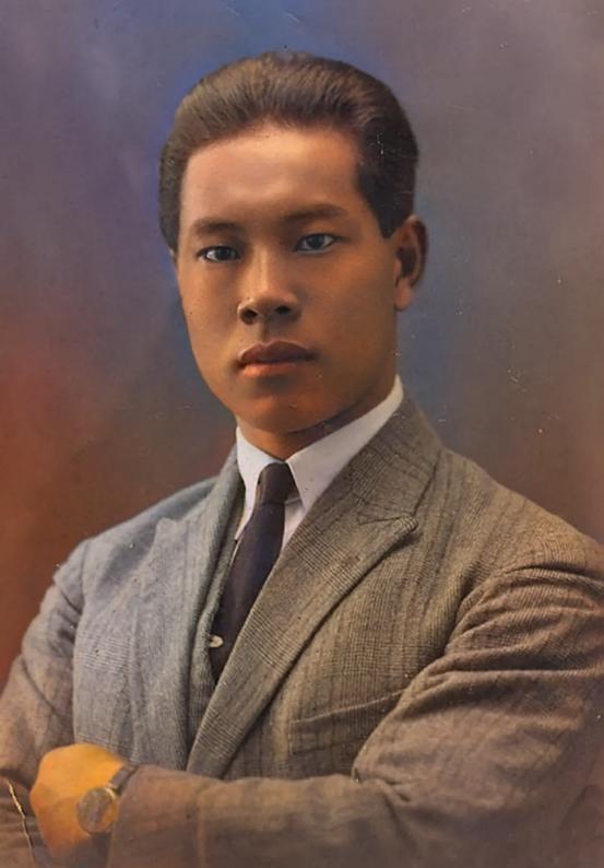 【补充】他是1955年的开国少将当中是最特殊的一位，曾在苏联滞留28年，更是没有