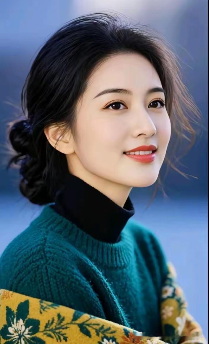 半生奔波，半生安暖。
磨平棱角，守住心安。
 
胸中有丘壑，眼底无波澜。
不争输