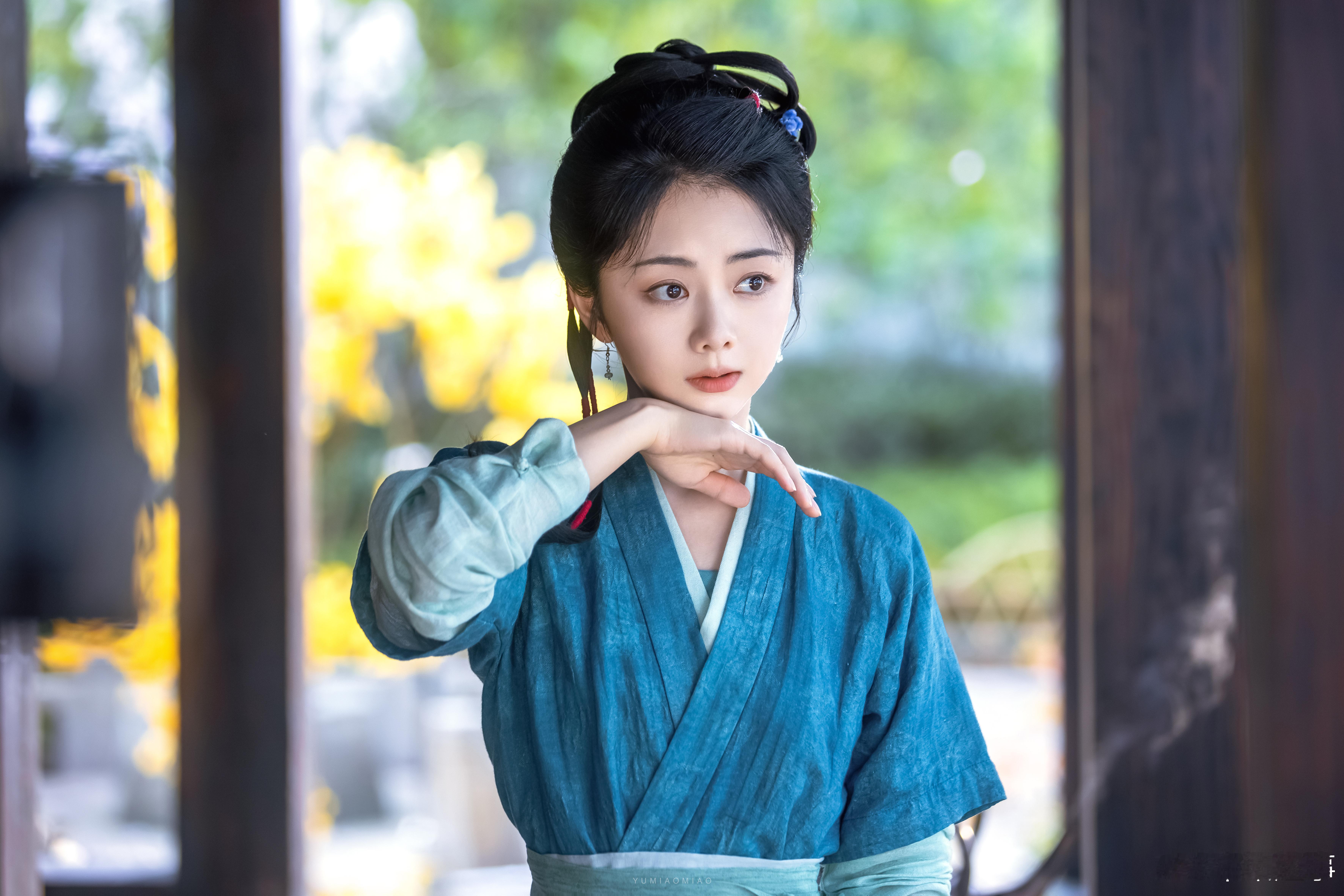 谭松韵上一秒嫡女下一秒婢女 看预告就被谭松韵的眼神戏狠狠拿捏，明明满腹才学却要装