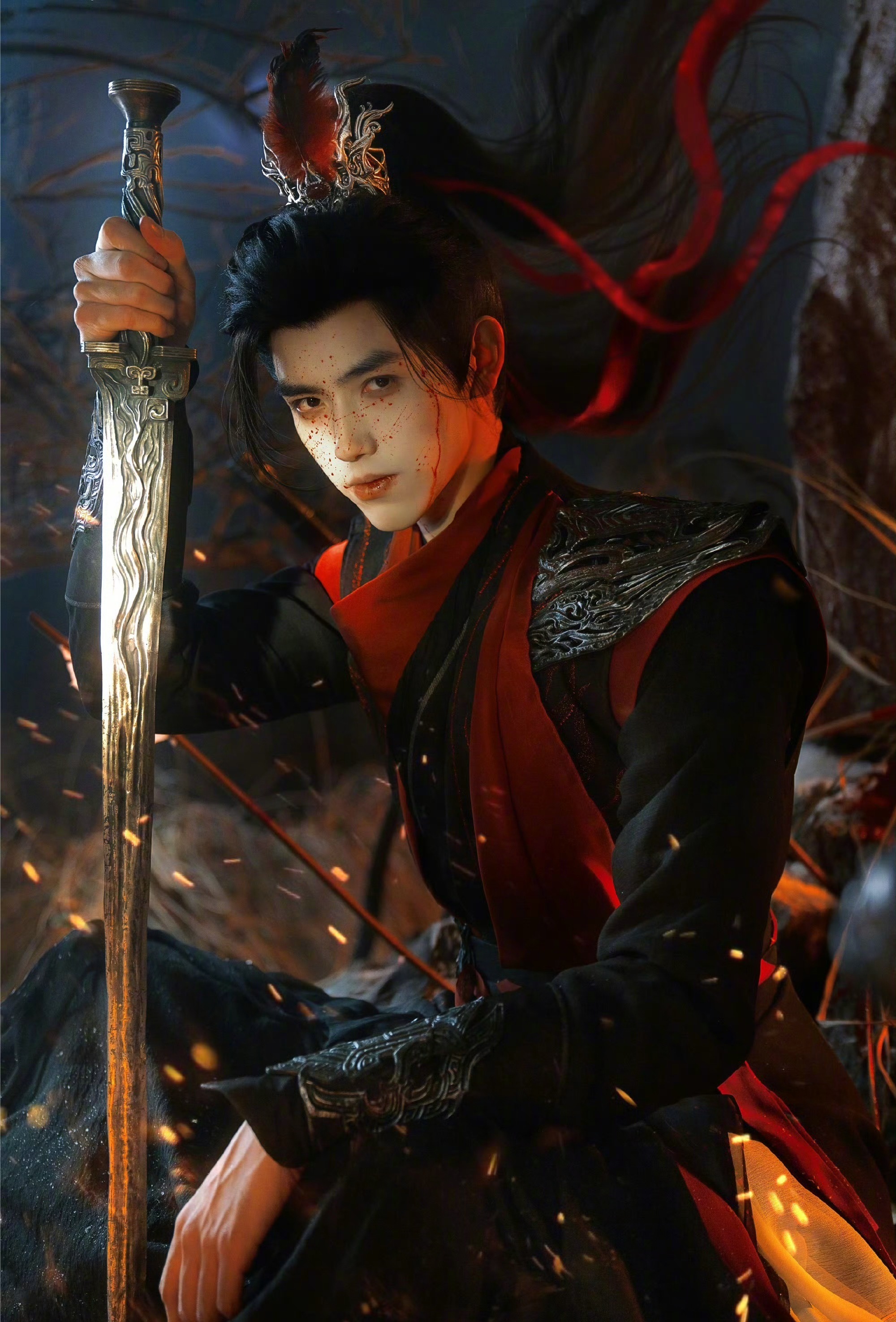 夏弃疾拍的热巴陈飞宇夏弃疾镜头下的贺思慕×段胥杀疯了！万灵之主女鬼王×少年将军这