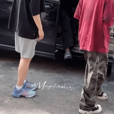 并不是很稳当