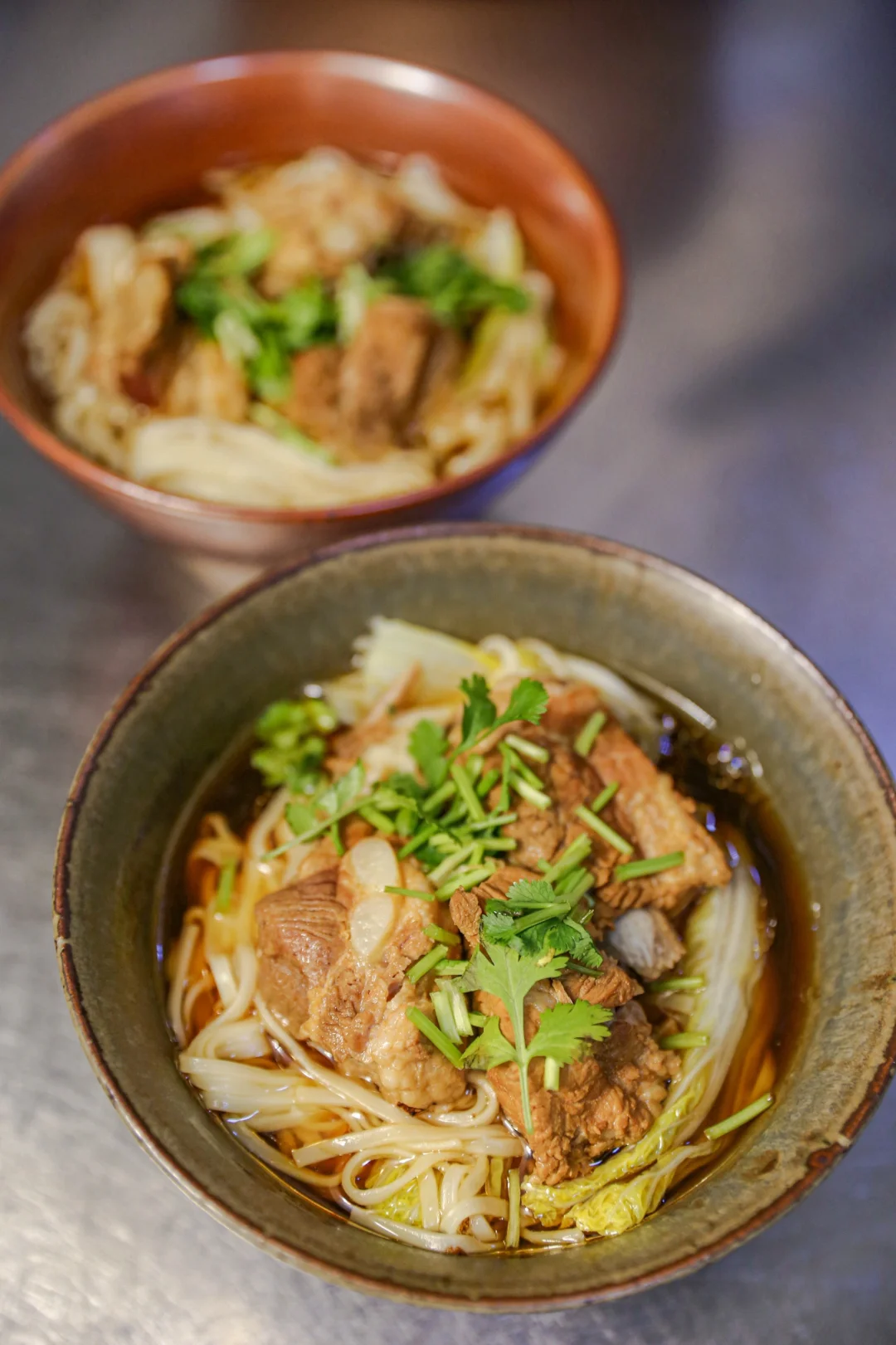 1000种面条不重样（284）软嫩脱骨红烧排骨面