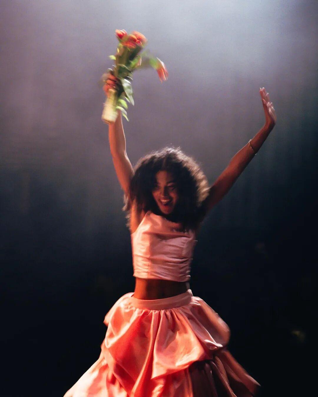 Olivia Dean 的第二张专辑《The Art of Loving》将深邃