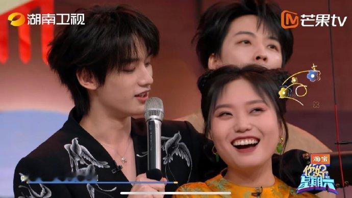 丁程鑫相信相信的力量你好星期六丁程鑫看着丁程鑫在舞台上、在节目里一步步成长，真的