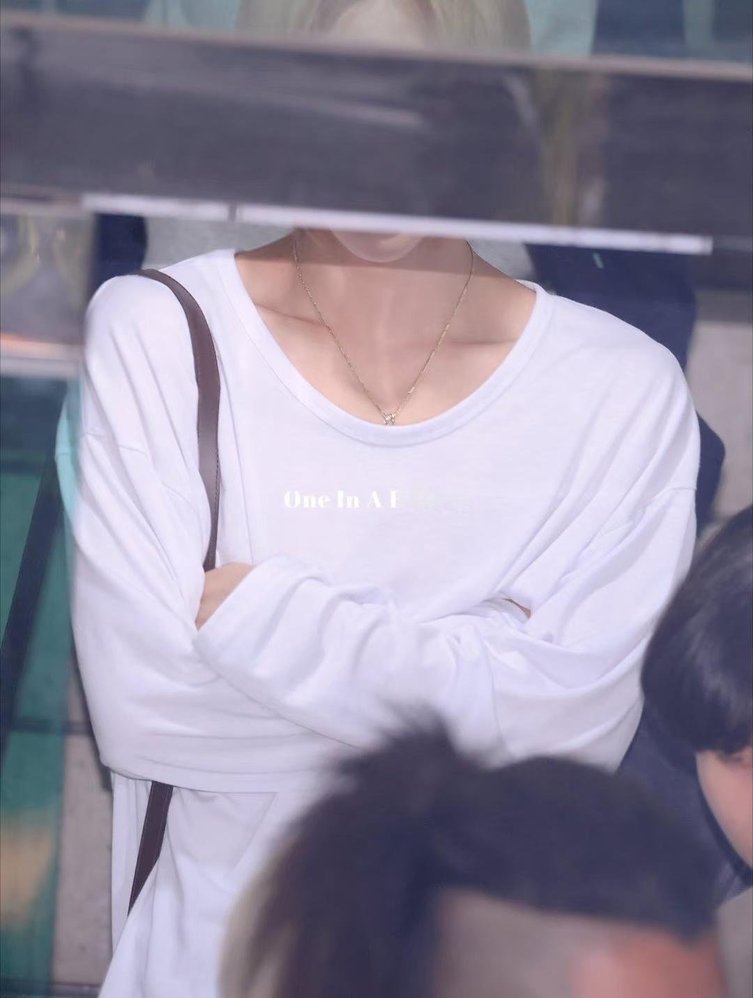 漂亮的御姐有杀气 ​​​