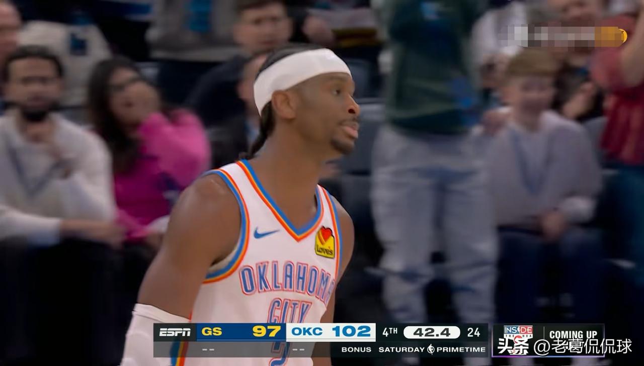 雷霆巨星亚历山大真是名副其实的关键先生！在今天雷霆主场迎战勇士的比赛中，当时比赛