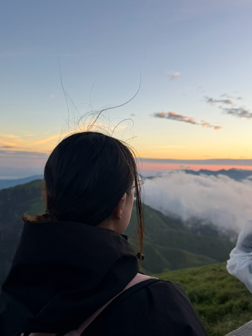 二刷武功山 比上次爬的快了将近一个小时 把之前没看到的日出补上了特别美 真的 