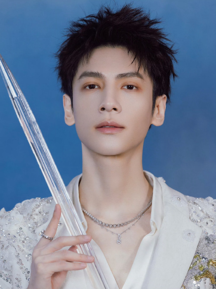 终于等到罗云熙的唐俪辞售后 哇塞！今晚这场水龙吟剧集演唱会，就像一场穿越时空的约