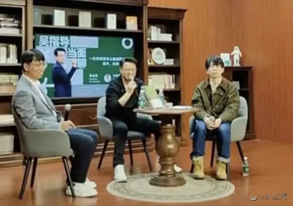 吴金贵点评特谢拉引发的4个效应：
1.特谢拉今晚不敢进球了，否则与去年的表现反差