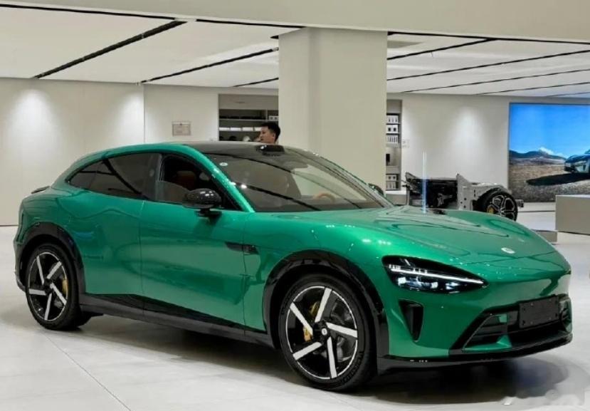 小米YU7三个型号电池品牌公布其中标准版和Pro均搭载由弗迪和宁德时代96.3k