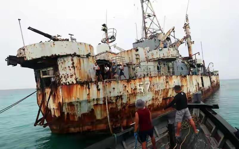 特朗普在他的“真实社交”平台上发布了一条帮助中国解决难题的消息。
     在伊