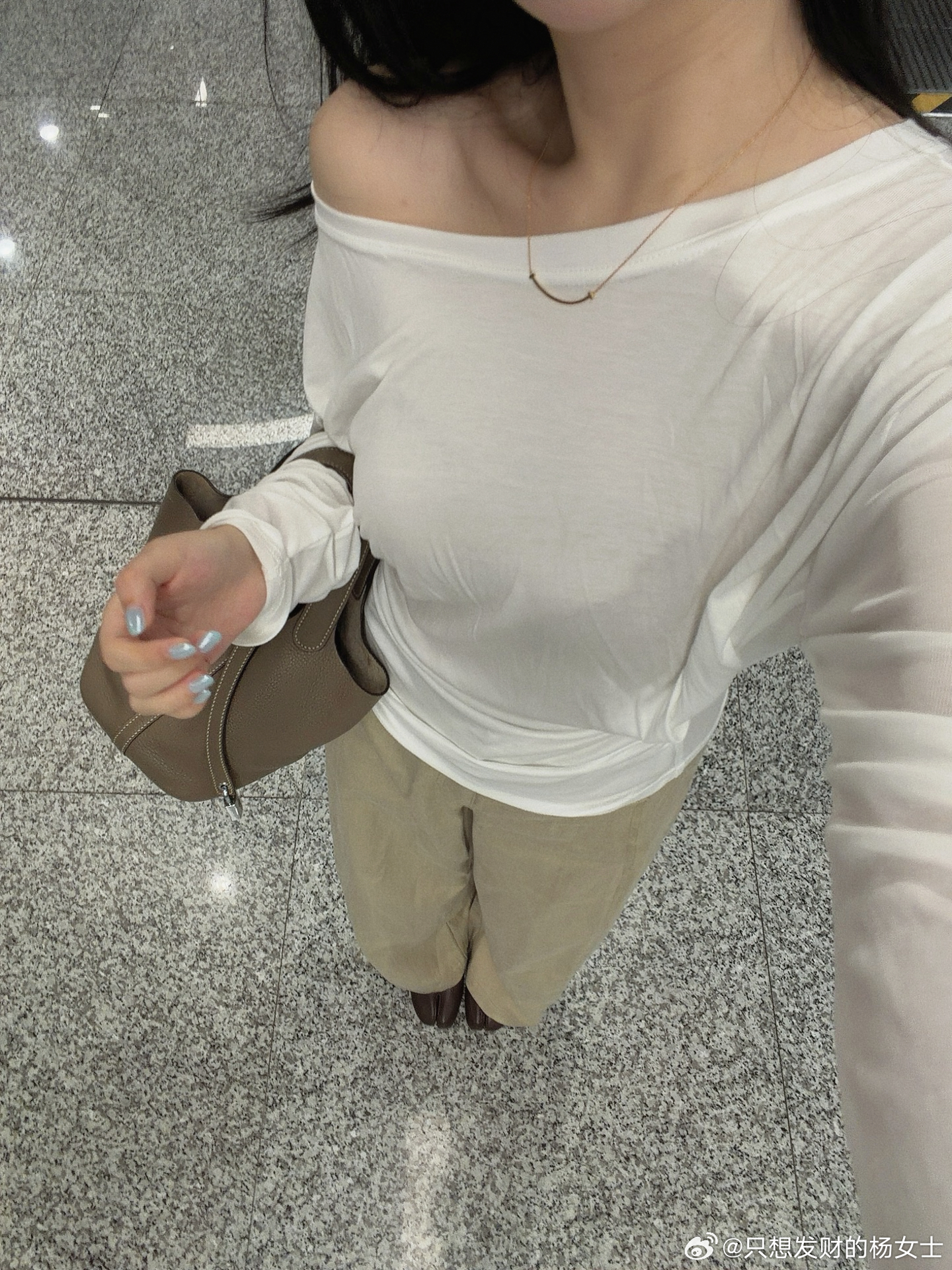 挑战本周每天都好好穿搭☺️！发财穿搭 ​​​