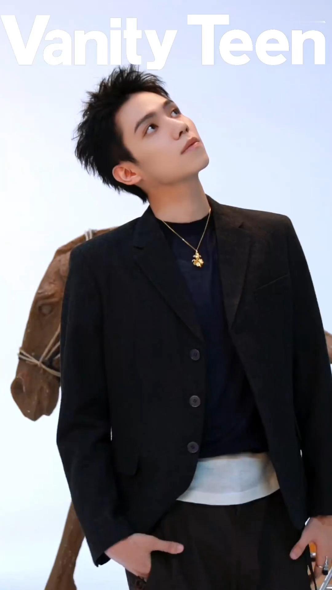 罗一舟vanityteen时尚大片预热 