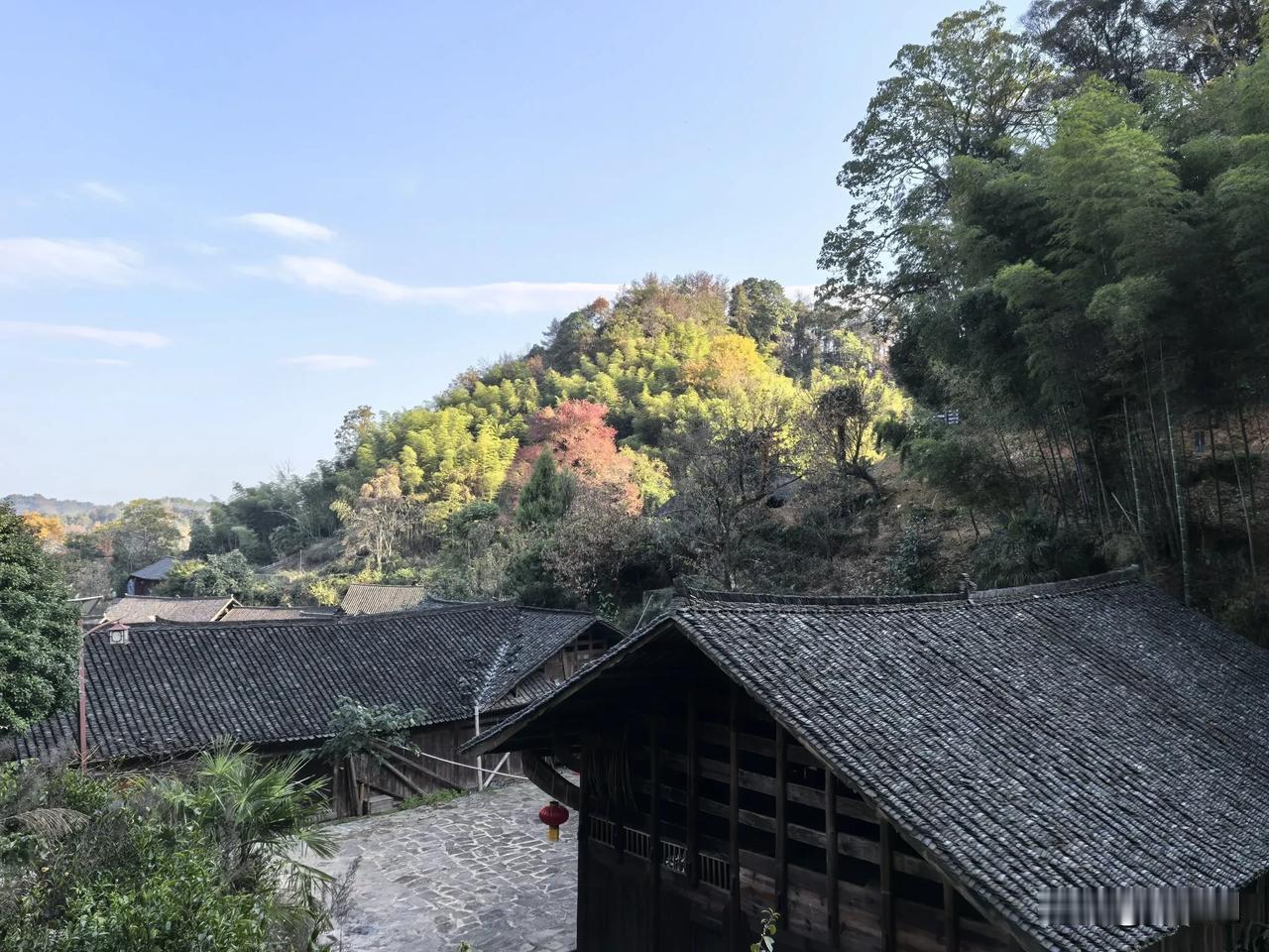 七律.重读《浣溪沙.和柳亚子先生》有感
（2024年12月24日）
颜斶齐王事已