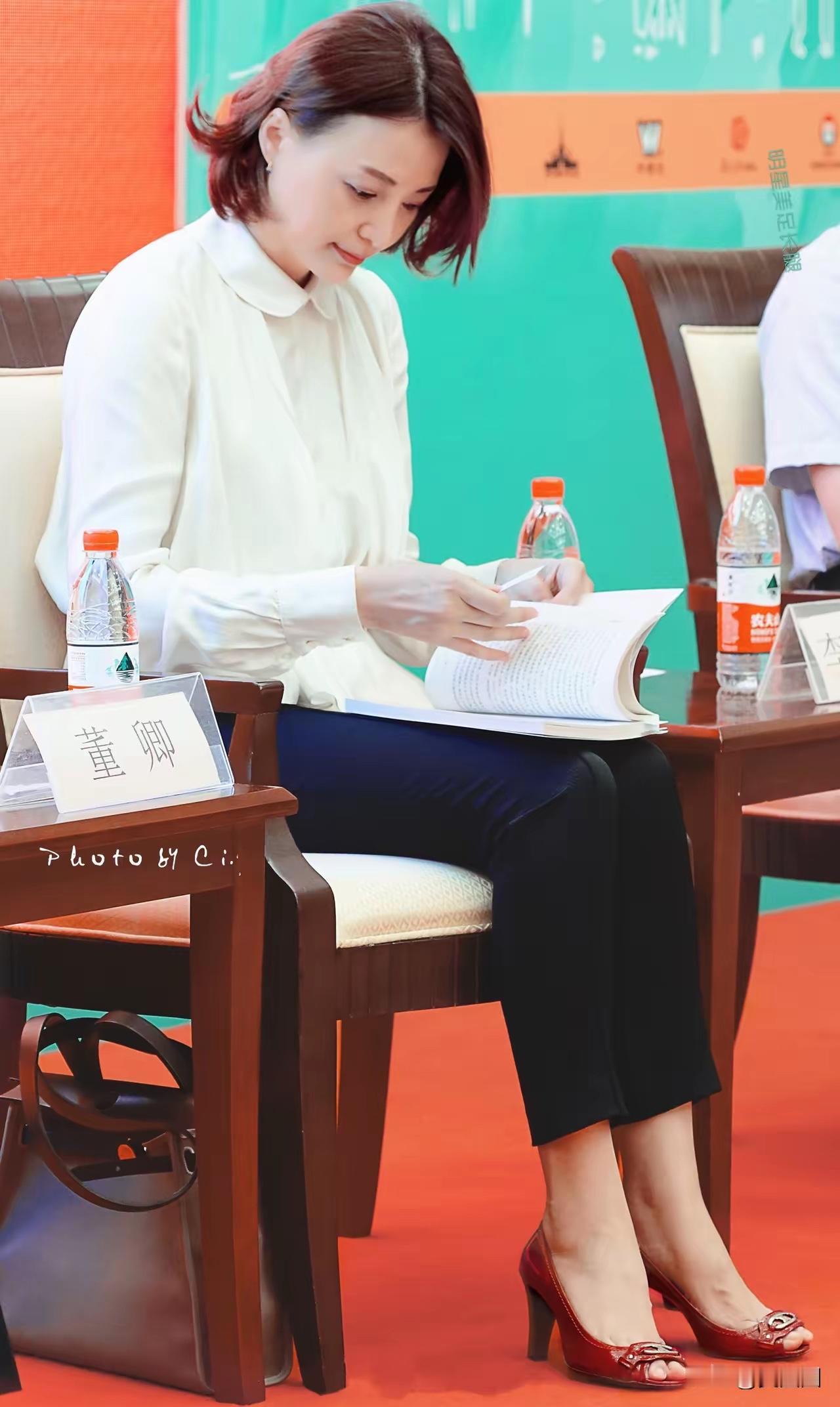 董卿在体制内属于什么级别领导