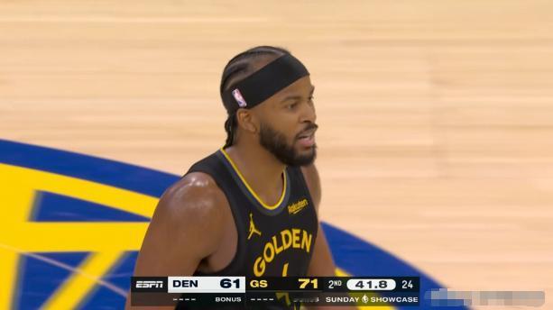 勇士大将穆迪真是大显神威！在今天勇士主场以128：117战胜掘金的比赛中，穆迪在