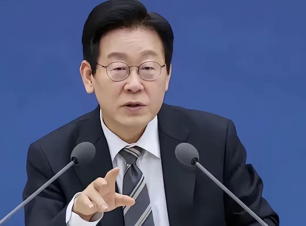 李在明不得了！他前天刚提出构建首尔—平壤—北京高铁构想。今天，韩联社又发文报道：