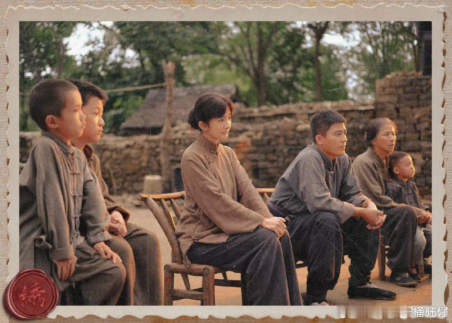 杨幂绣绣生在土地长在土地热爱土地敬畏土地 杨幂绣绣上了无比重要的一课杨幂绣绣生在