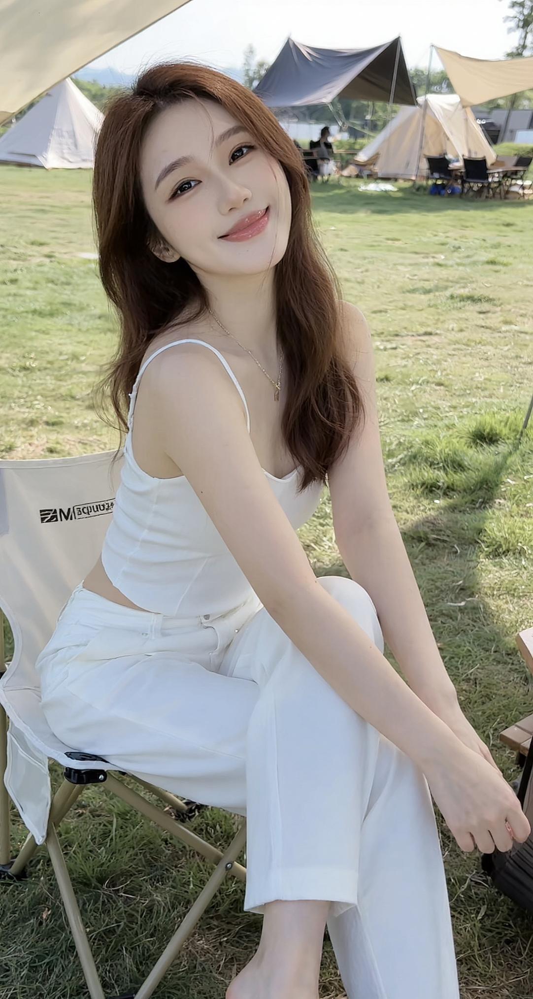 从今以后，该计较就计较，该小气就小气，没人会真正记得你的好。善良要有底线，心软要